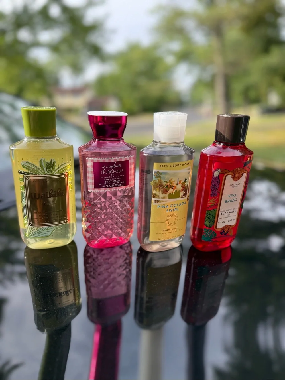 Bath & Body Works 4pc.Set🩷❤️Gingham❤️Pina Colada Swirl💛 Brazil Red & Waikiki💚 - Picture 1 of 4